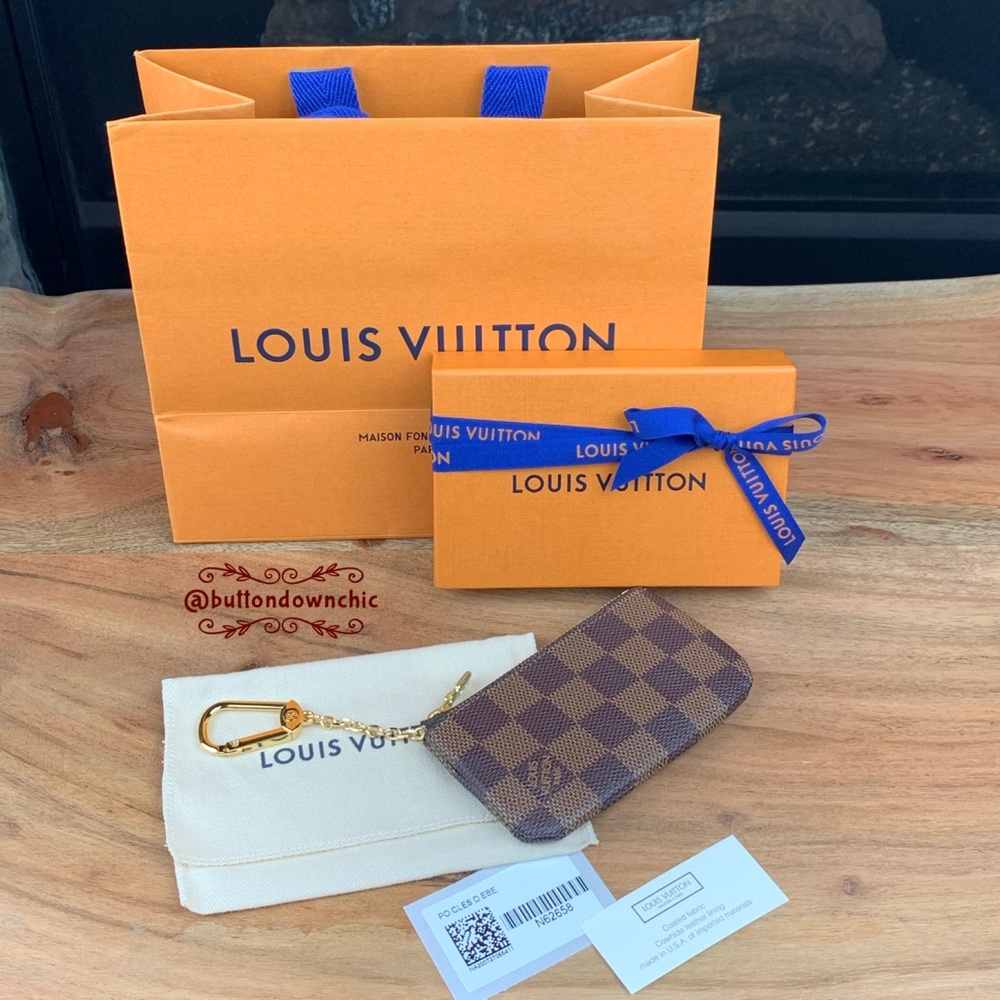 ❇️ 2020 Louis Vuitton Key Pouch in Damier Ebene - Picture 7 of 7